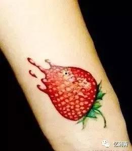 最新吃瓜网红纹身,揭秘吃瓜网红的个性印记